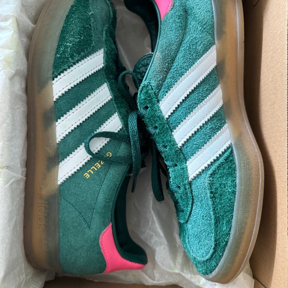 Adidas Gazelle Green/White/Pink Gum Sole W Size 6